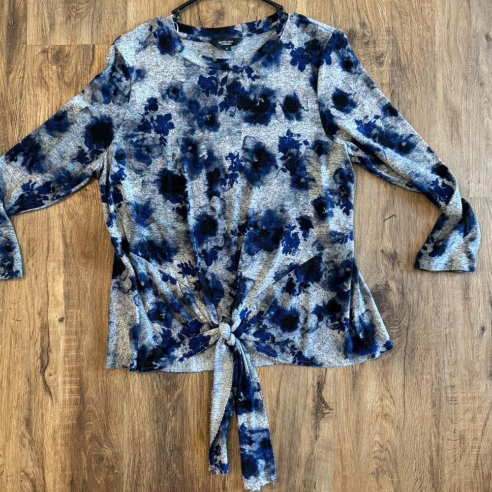 Vintage Simply Vera Wang Blouse